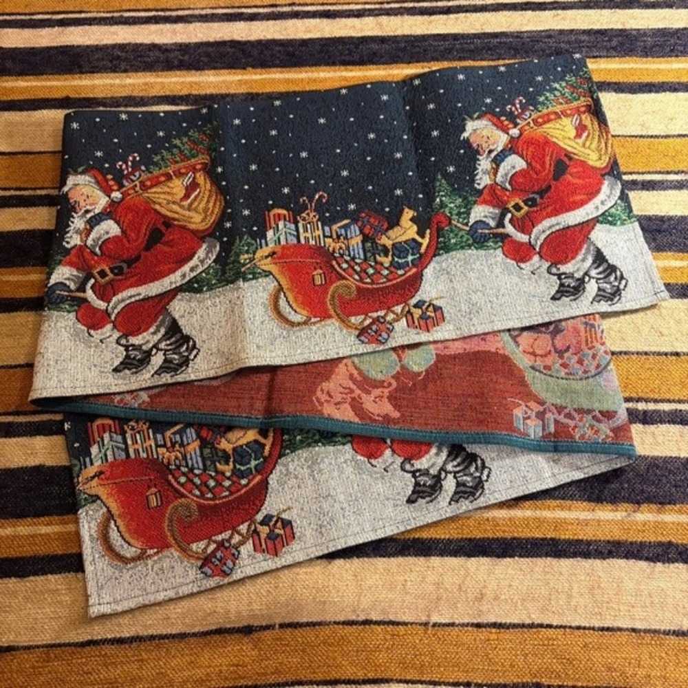 Vintage Christmas Santa‎ Claus Woven Tapestry Table Runner Navy Blue Holiday
